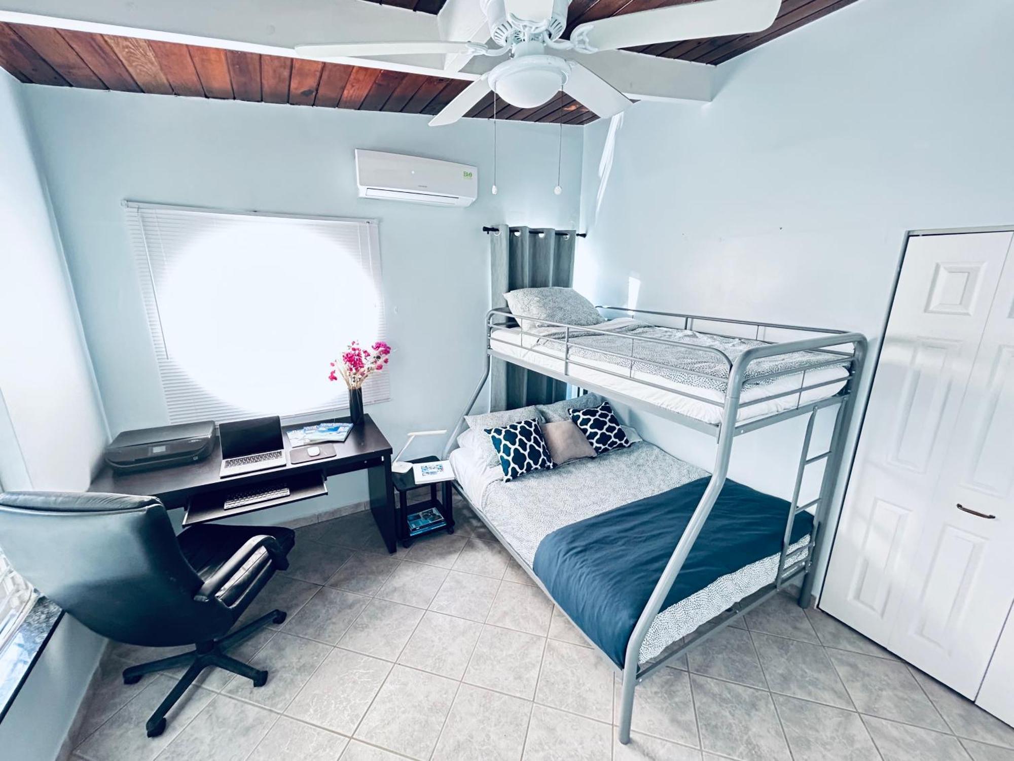 Flamingo House - Turks & Caicos Villa Turtle Cove ภายนอก รูปภาพ